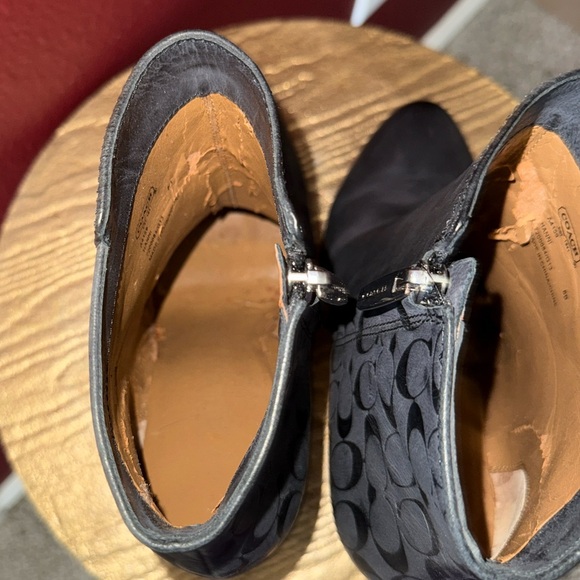 Coach Hanni embossed leather black/grey ankle heeled booties, size 8 - Picture 10 of 11